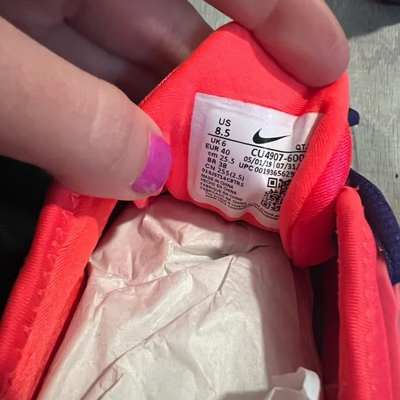 NEW Nike VaporMax Plus 
“Bright Crimson” - Picture 4 of 4